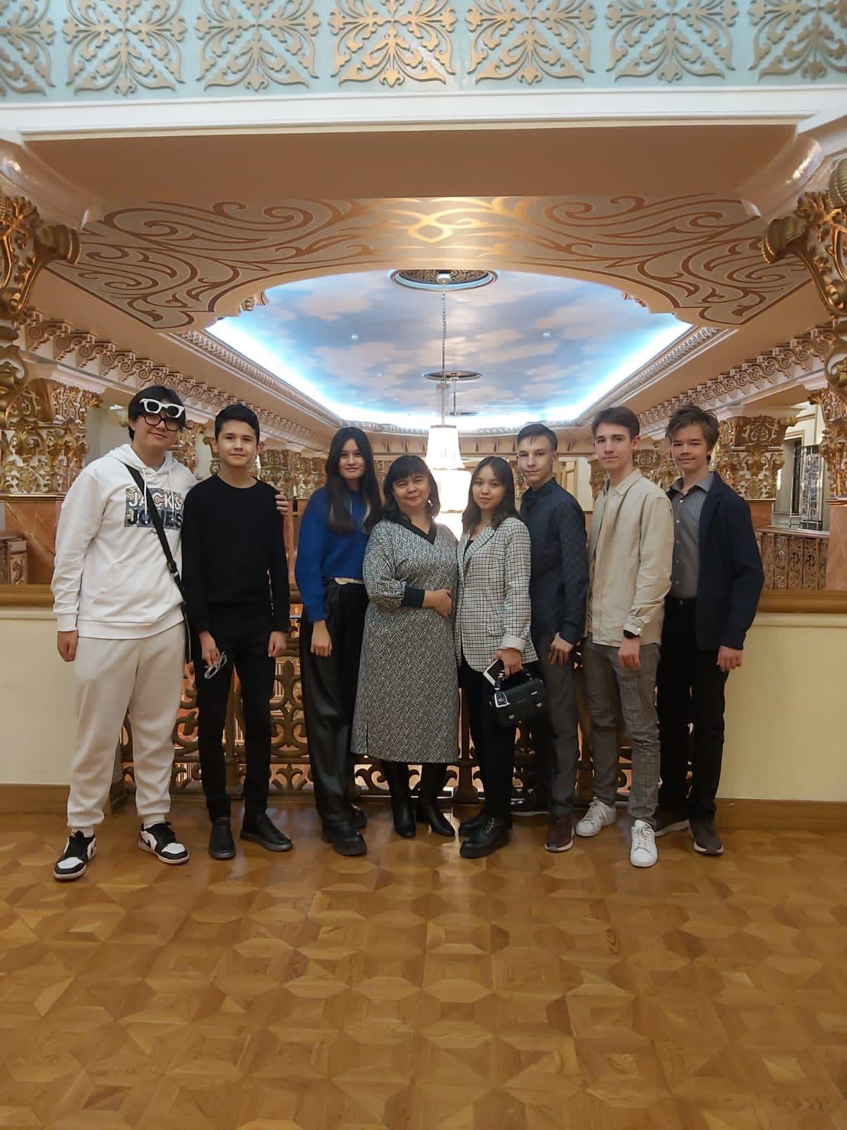 Абай атындағы ҒАТОБ-қа КММ «№166 лицей»  оқушылары мен оқытушылары барды.