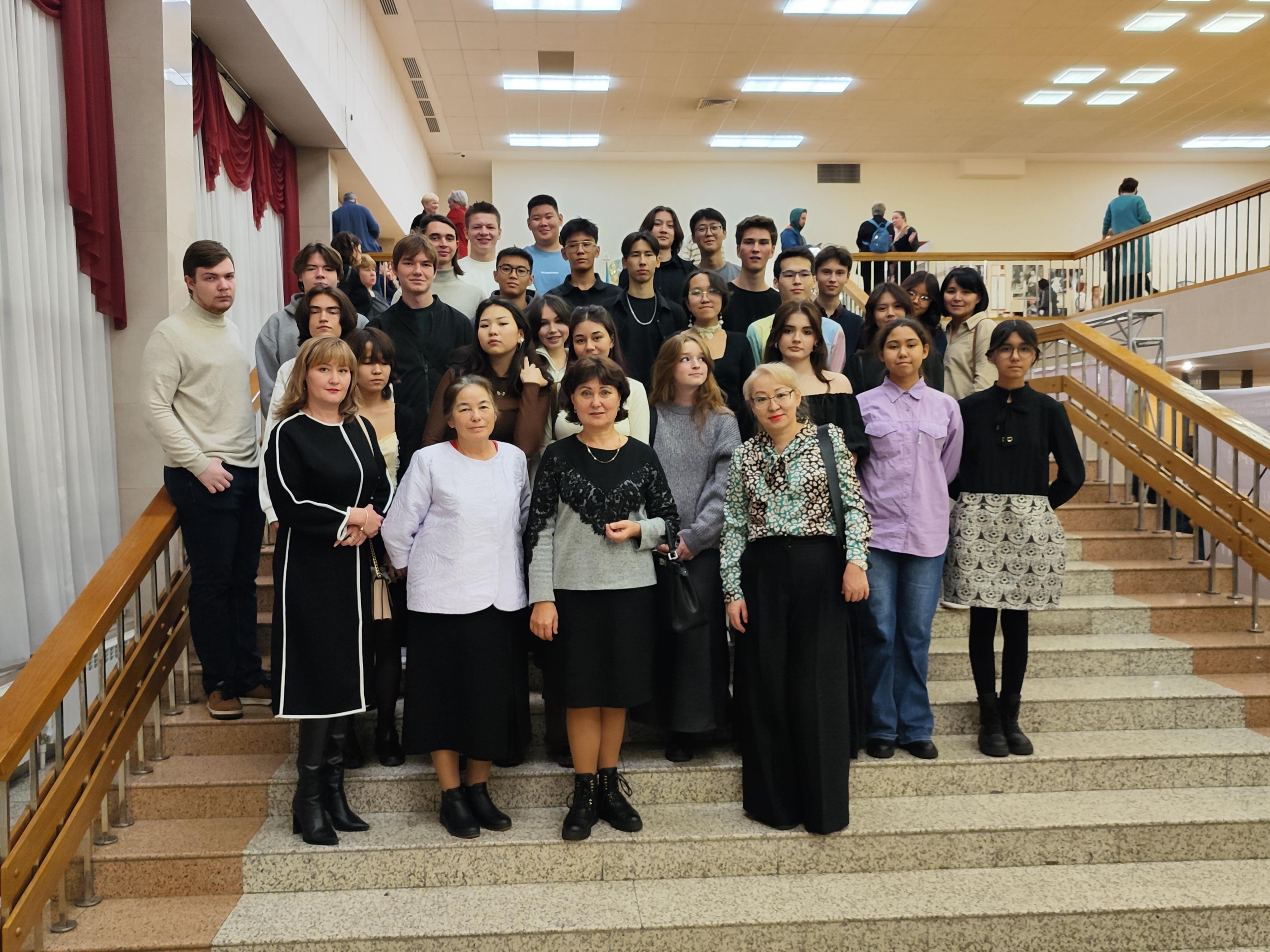 Посещение театра